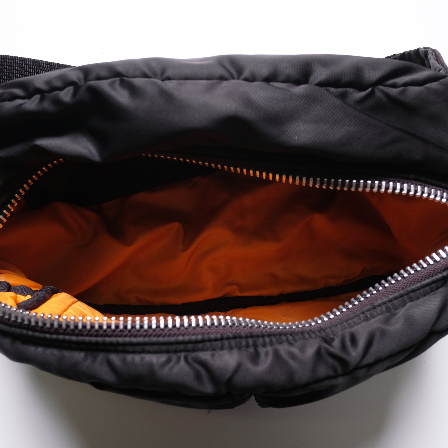 Porter Black Waist Tanker (D)
