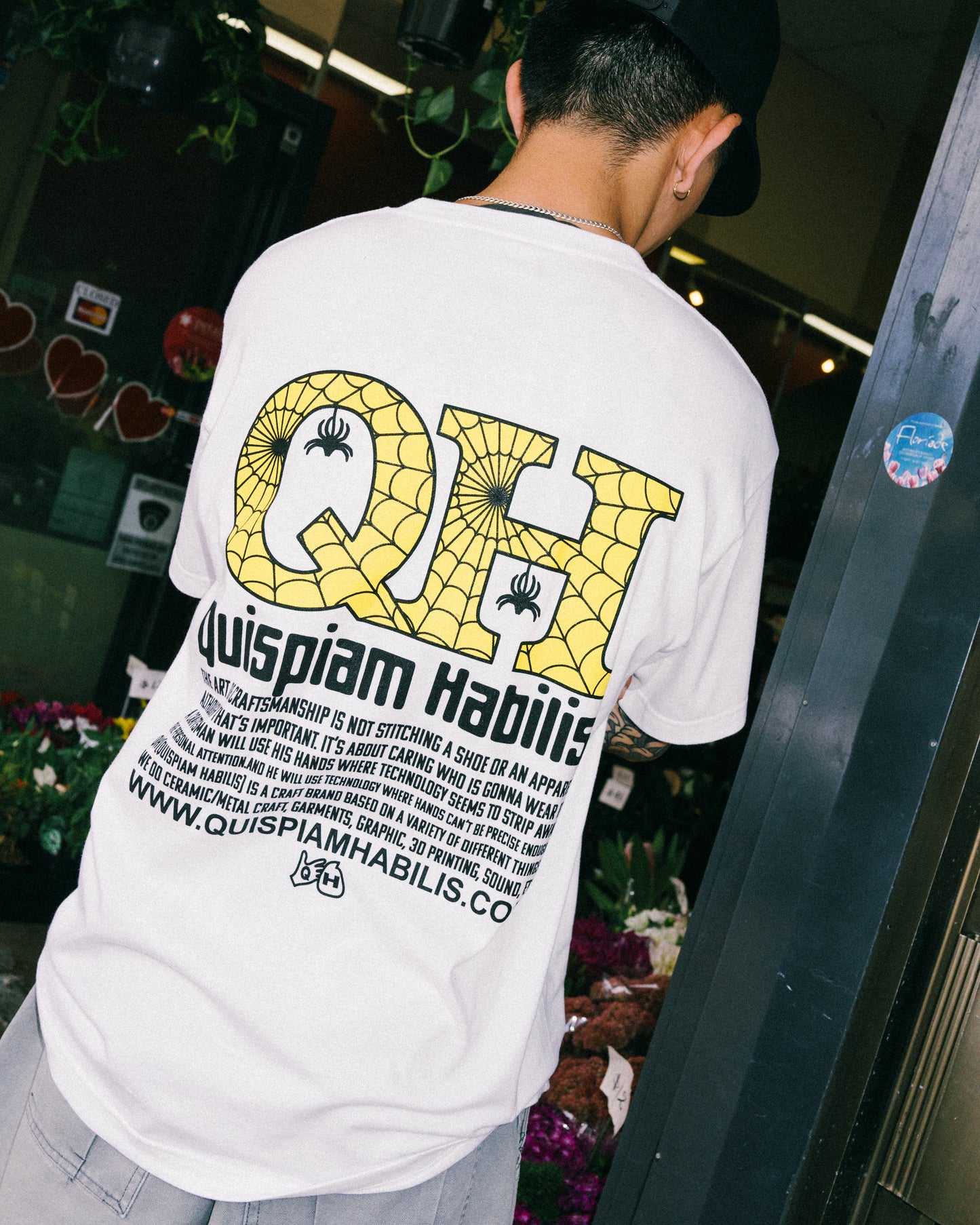 Quispiam Habilis - QH Web Logo T (White)