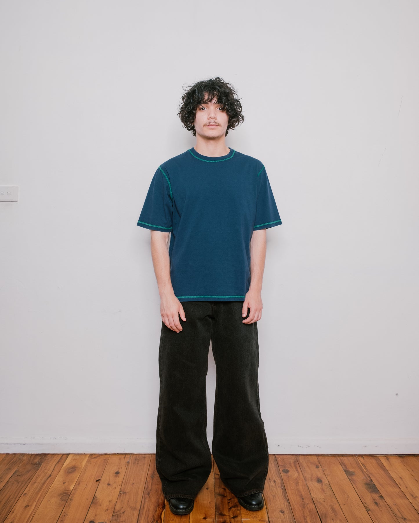 Pseushi - Contrast Stitch Tee - Navy/Green