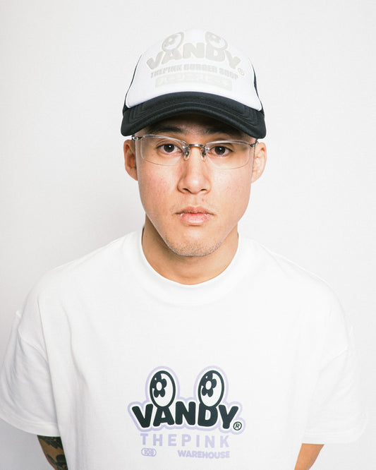 VANDYTHEPINK - Eye Logo Trucker Hat - Black