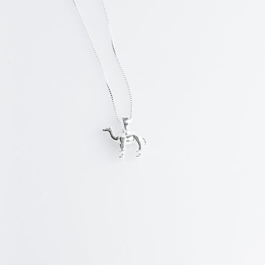 IN-PUT-OUT - Camel Necklace - 925 Silver