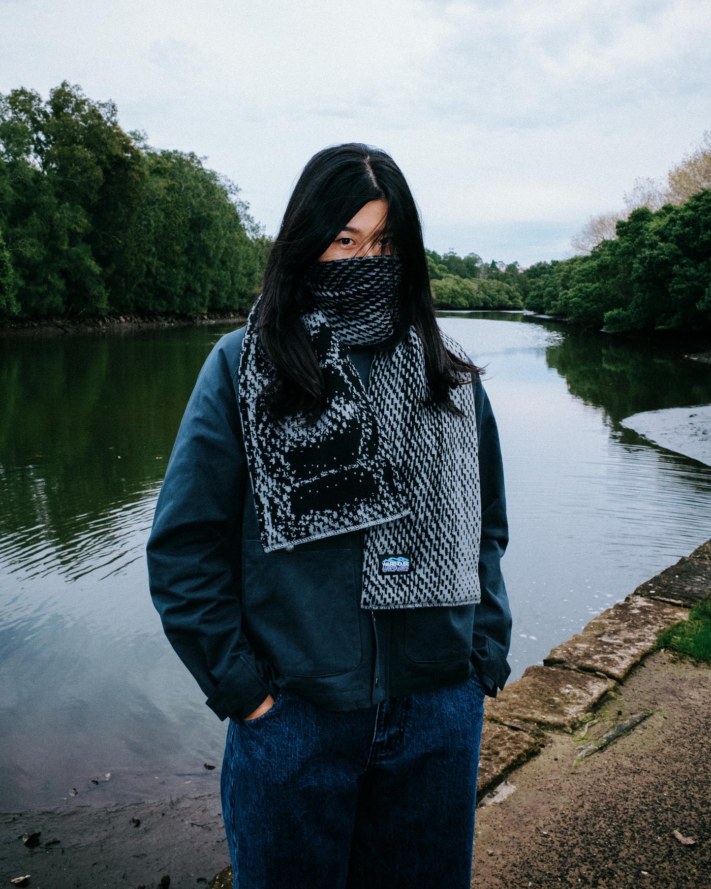 108WAREHOUSE - Digi Snowstorm Scarf - Black/Grey