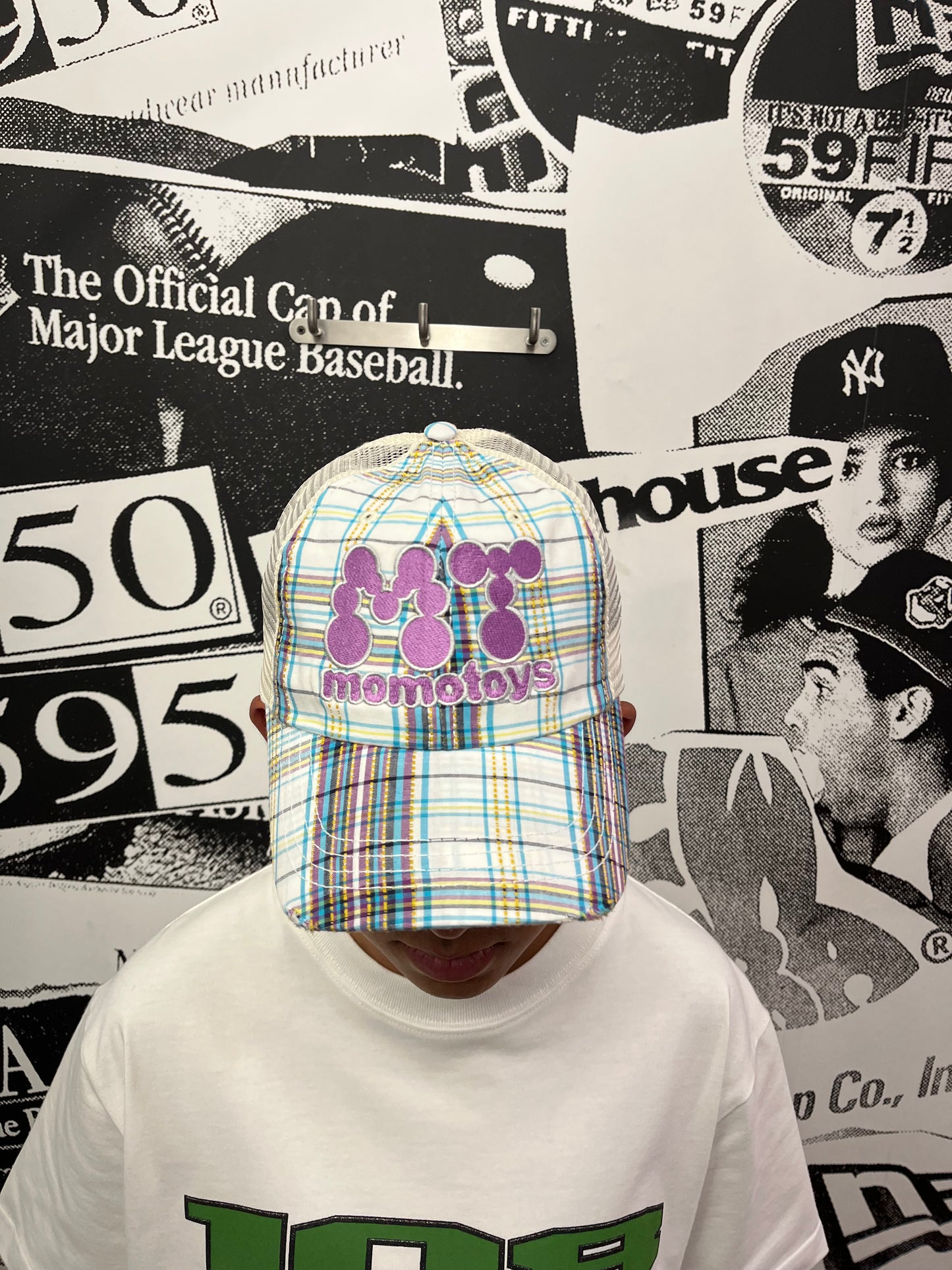 Momotoys - MT Hat - White Plaid