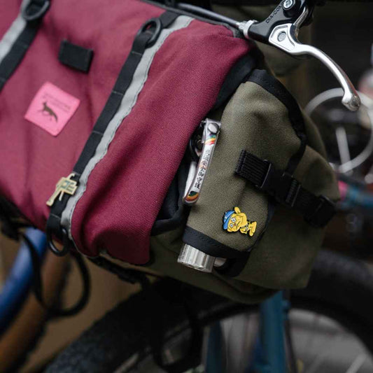 Blue Lug - Anzenkun Pins - Multi