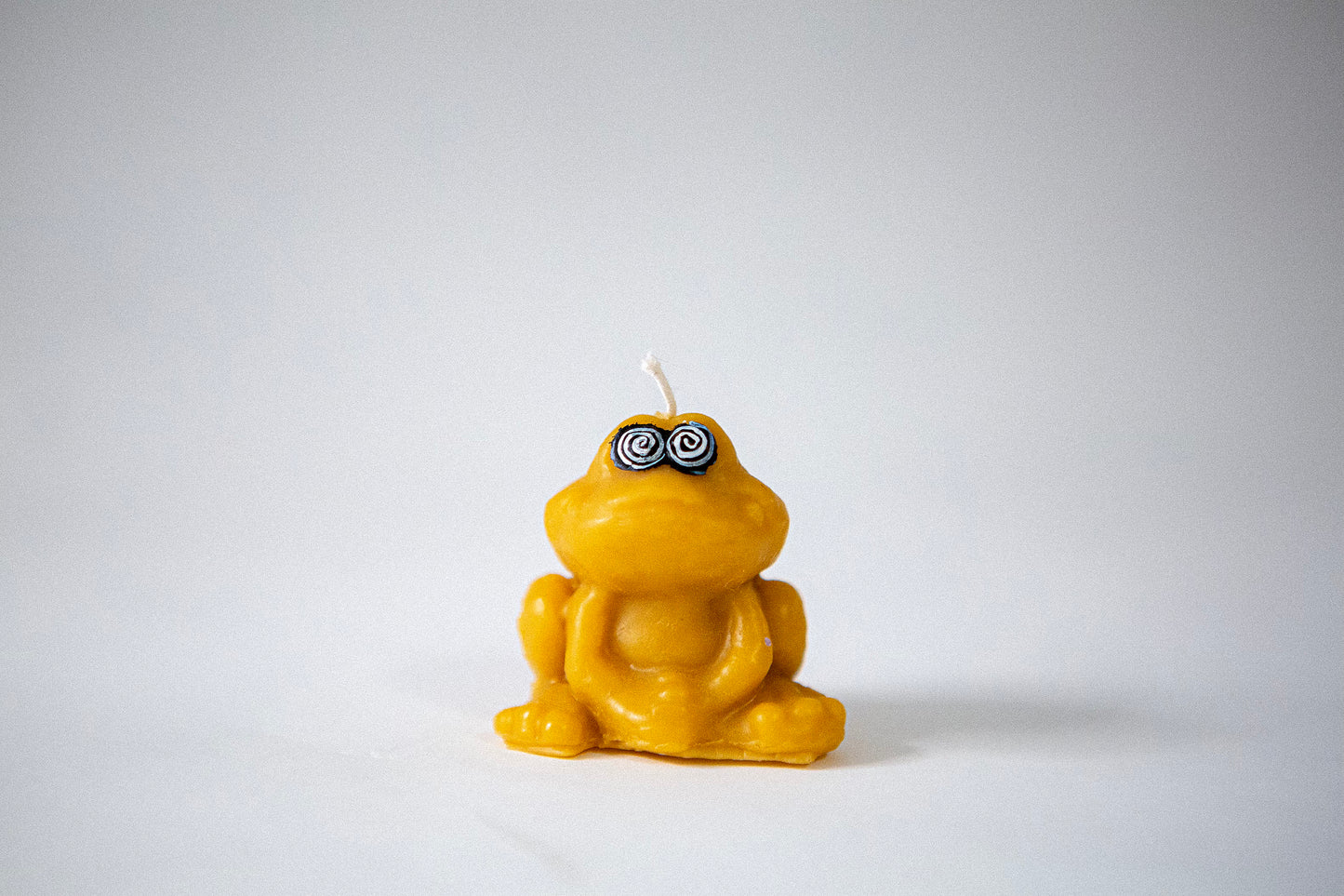 Static - Froggy Candle