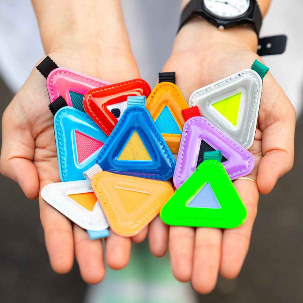Blue Lug - Mini Triangle Reflector - Assorted – 108WAREHOUSE
