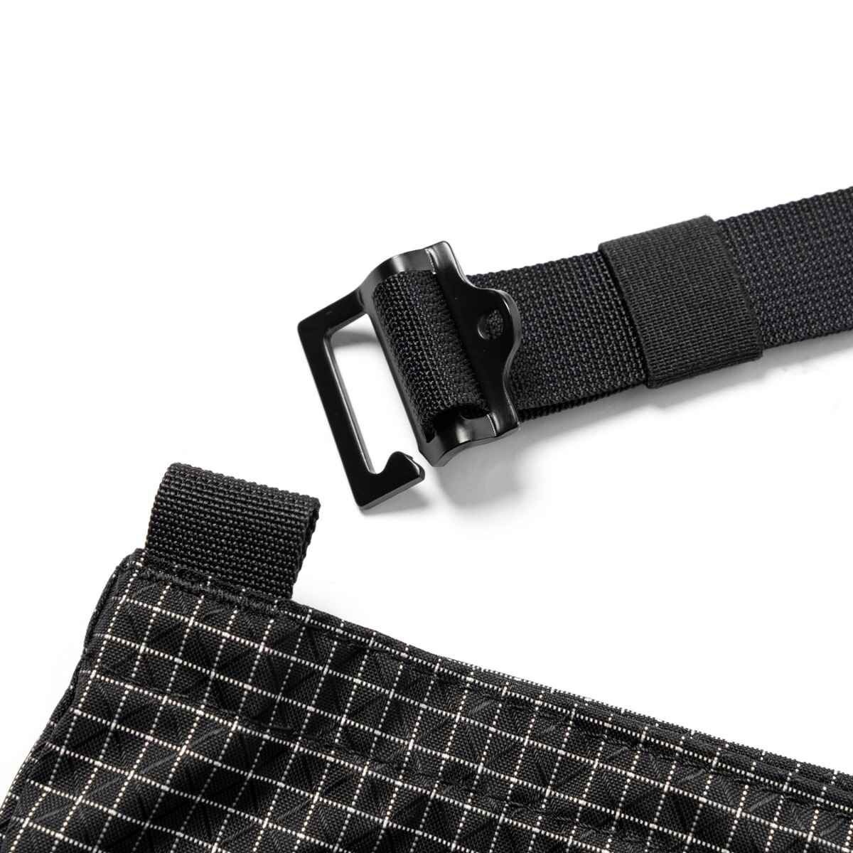 Blue Lug - 137 Tote Bag - Black (X-Grid)