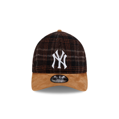 New Era - 9TWENTY® A-FRAME™ Plaid Suede New York Yankees Cap - Red Flannel