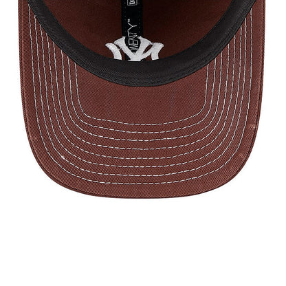 New Era - 9TWENTY NY Yankees Packable Cap - Chocolate Sauce