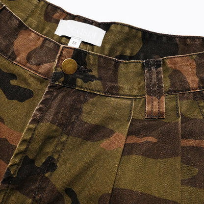 Pseushi - Pleated Balloon Shorts - Washed Camo