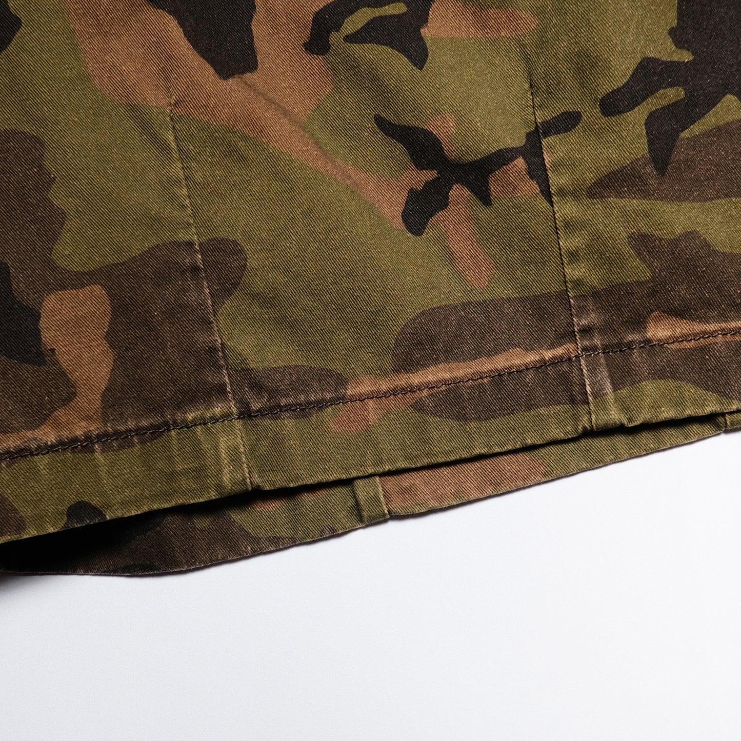 Pseushi - Pleated Balloon Shorts - Washed Camo