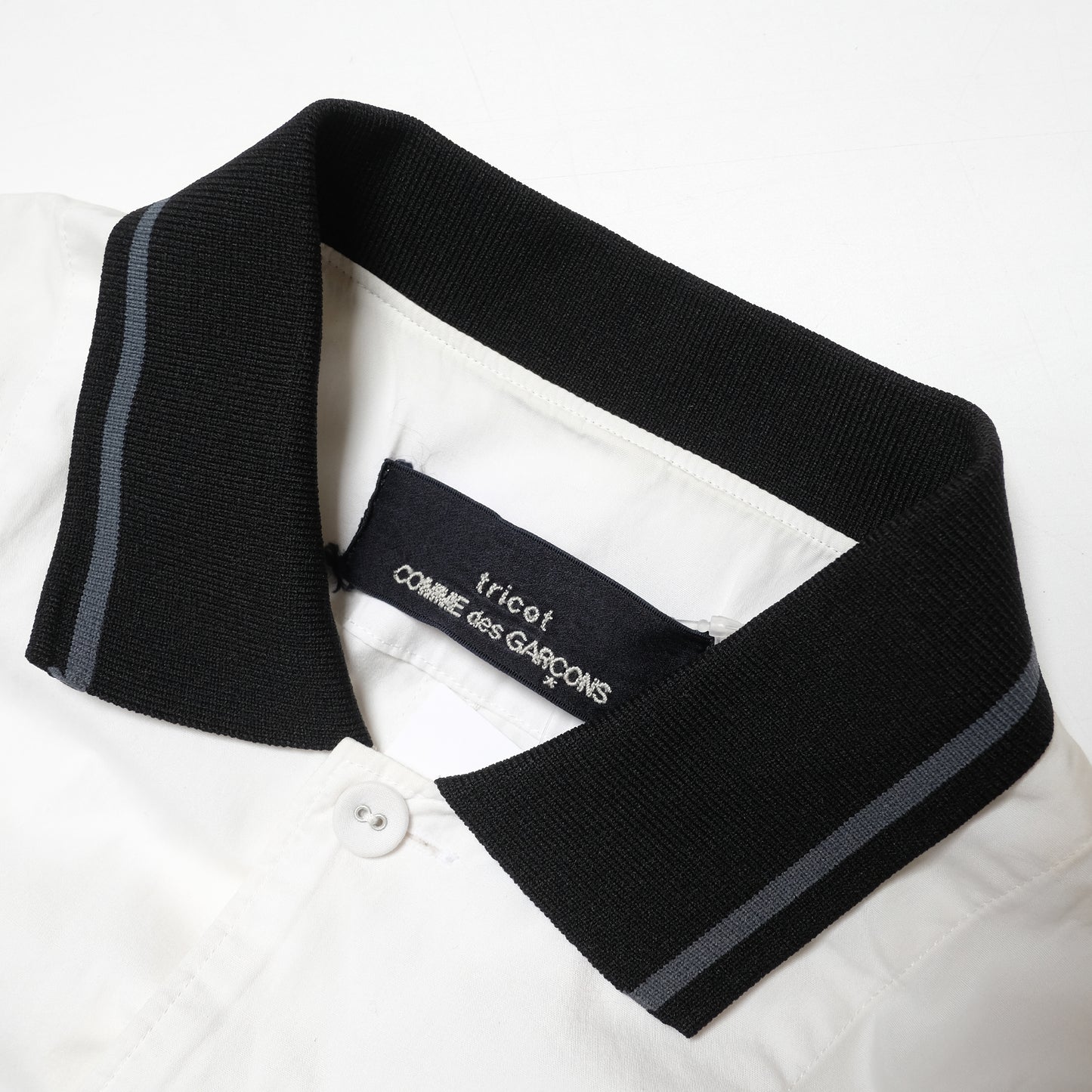 CDG Tricot Contrasted Black Collar White Shirt