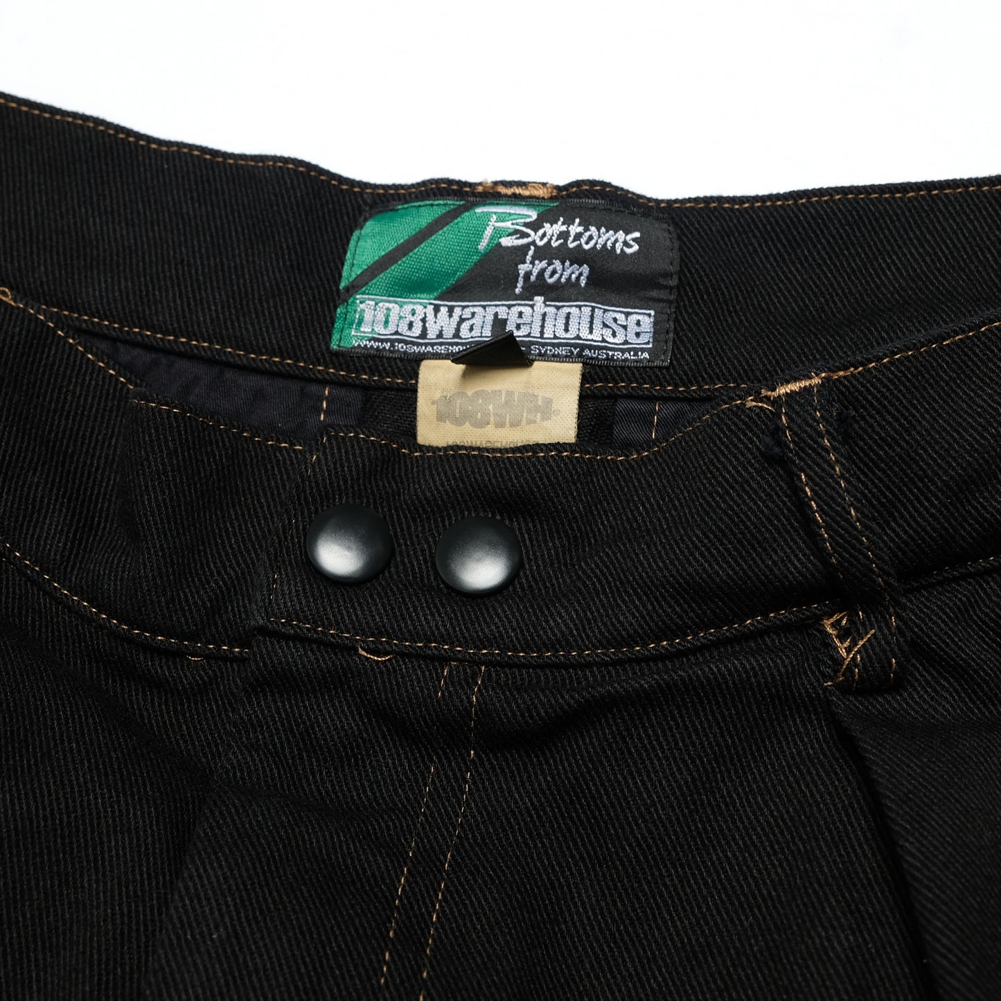 108WAREHOUSE - Big Twill Shorts - Black Over-dyed