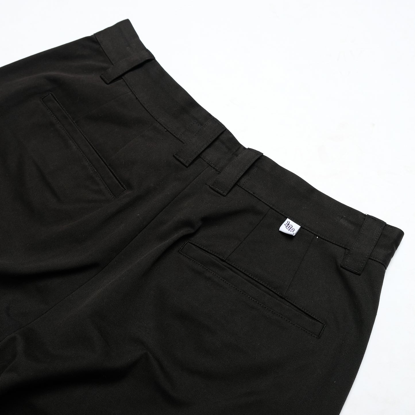 108WAREHOUSE - Relaxed Twill Trouser - Black