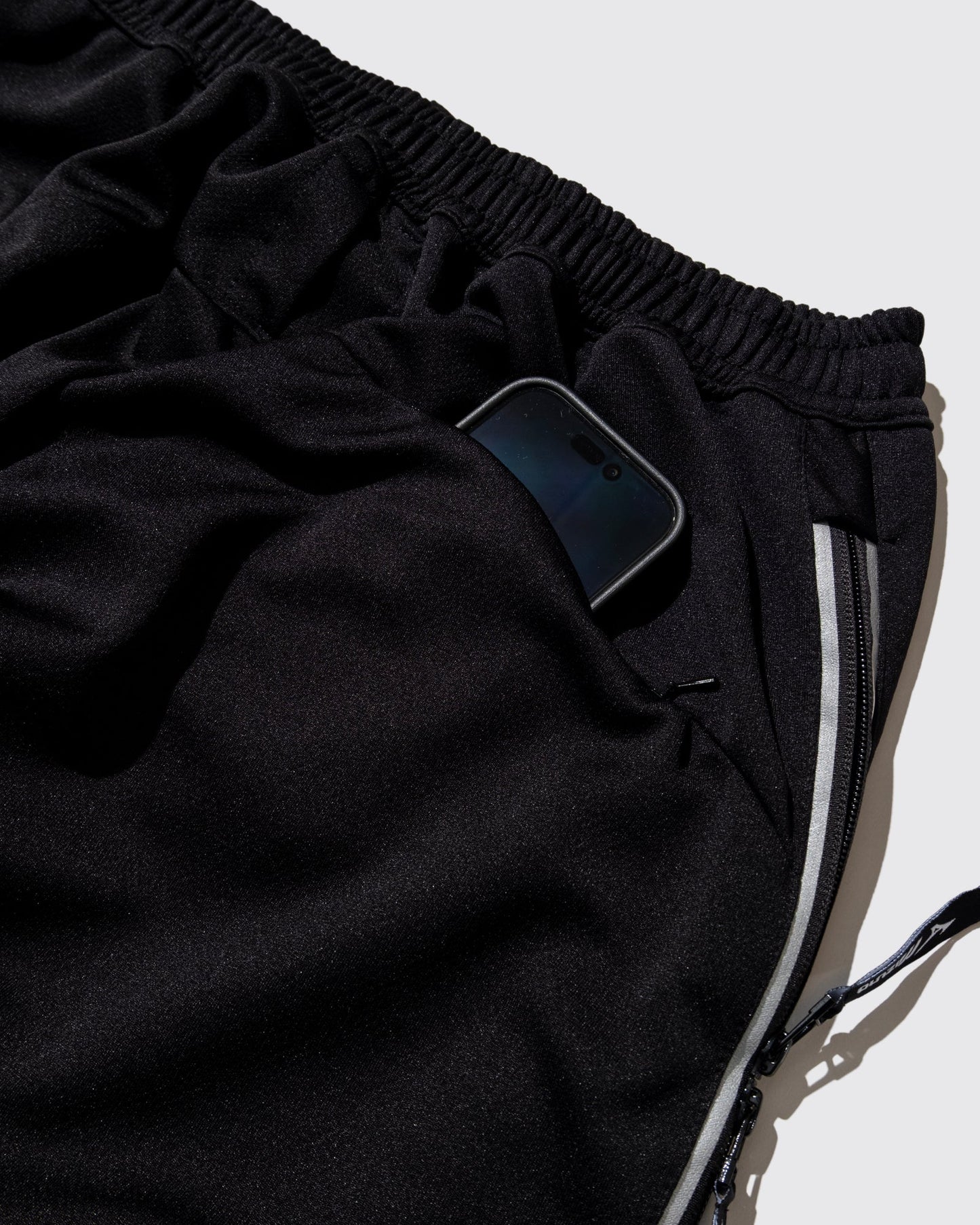 Demarcolab x Mizuno - Training Pants - Black