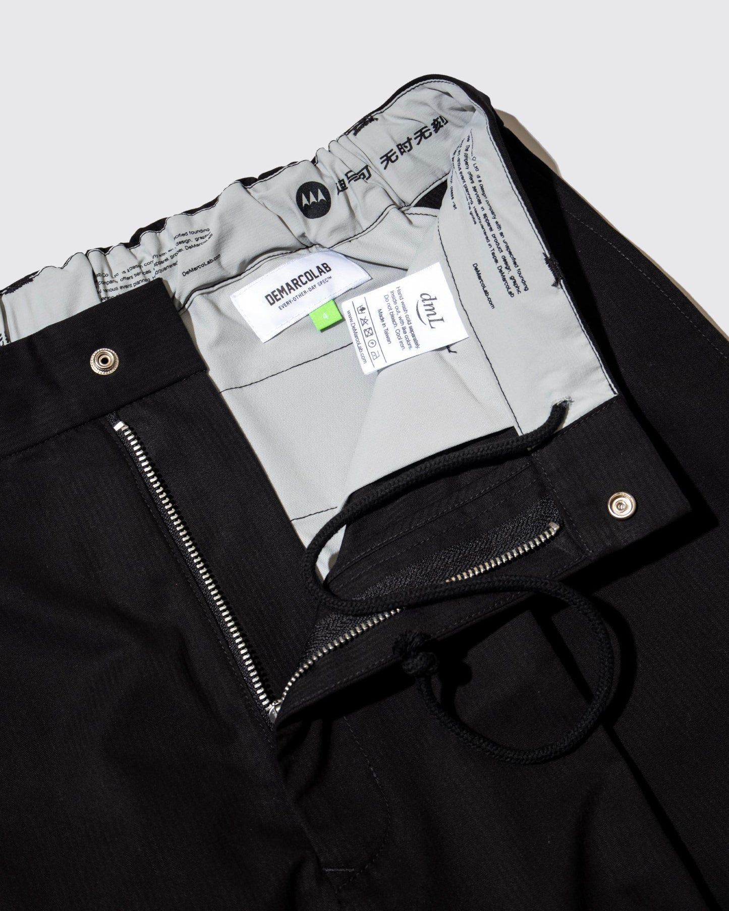 DeMarcoLab - Herringbone All-Round Slacks - Black