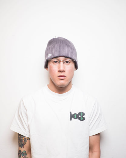 New Era - Skully Gradient Ribbed Beanie - Stone
