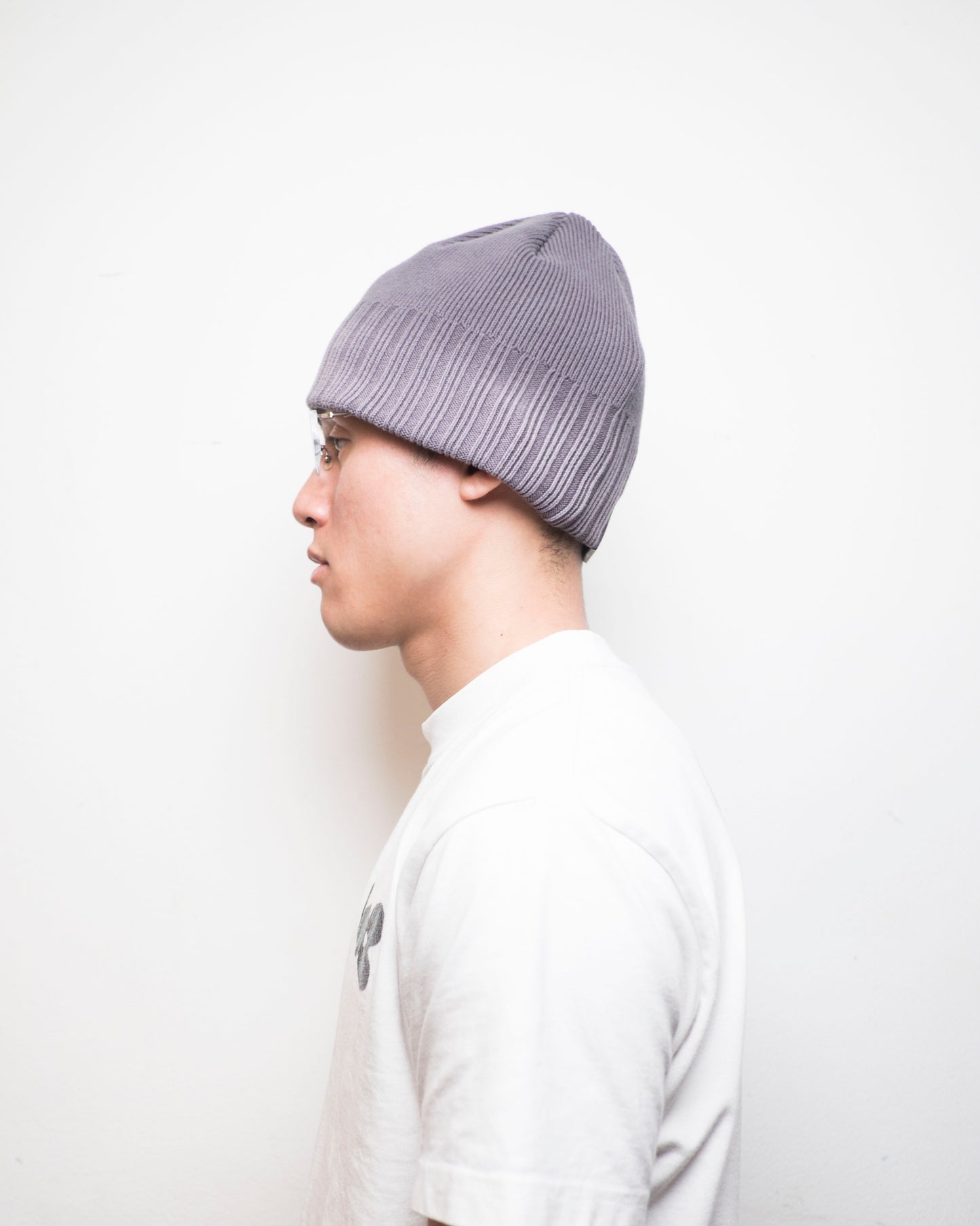 New Era - Skully Gradient Ribbed Beanie - Stone