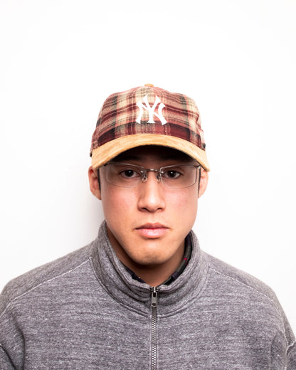 New Era - 9TWENTY® A-FRAME™ Plaid Suede New York Yankees Cap - Brown Flannel