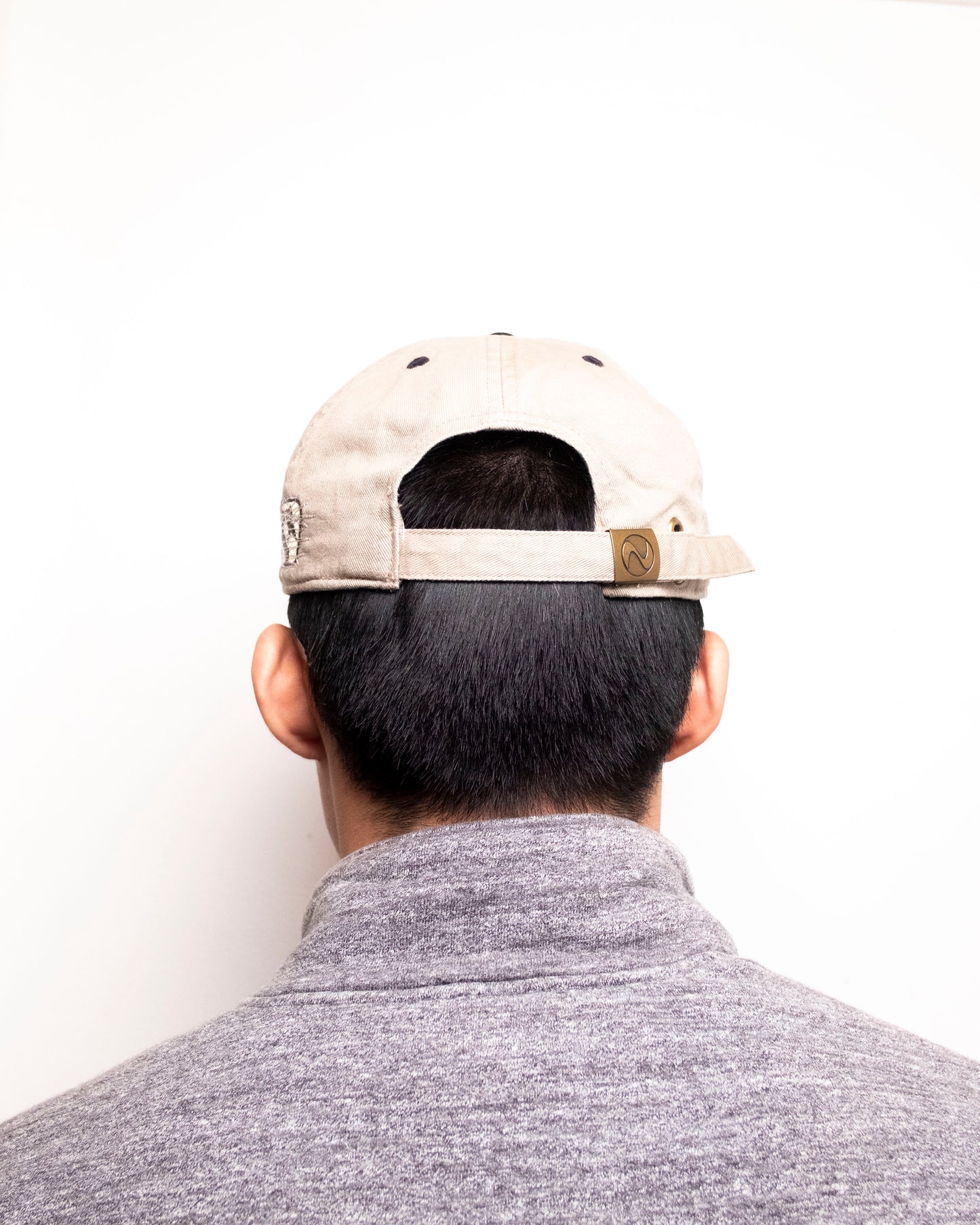 Small Nest - Contrast Cap (Gray)