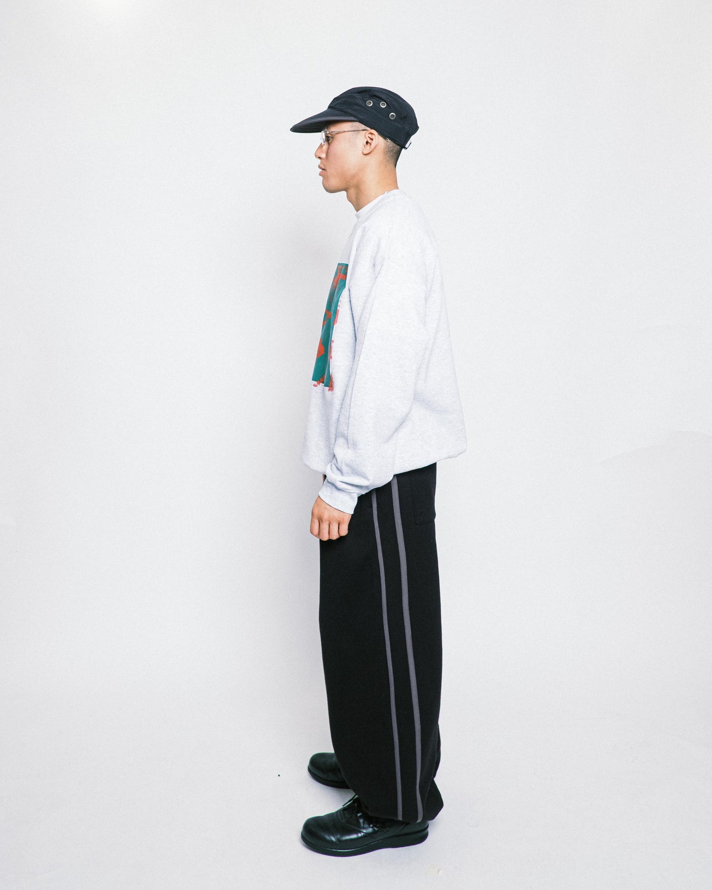 Paja Studio - WineLight Sweatshirt - Ash