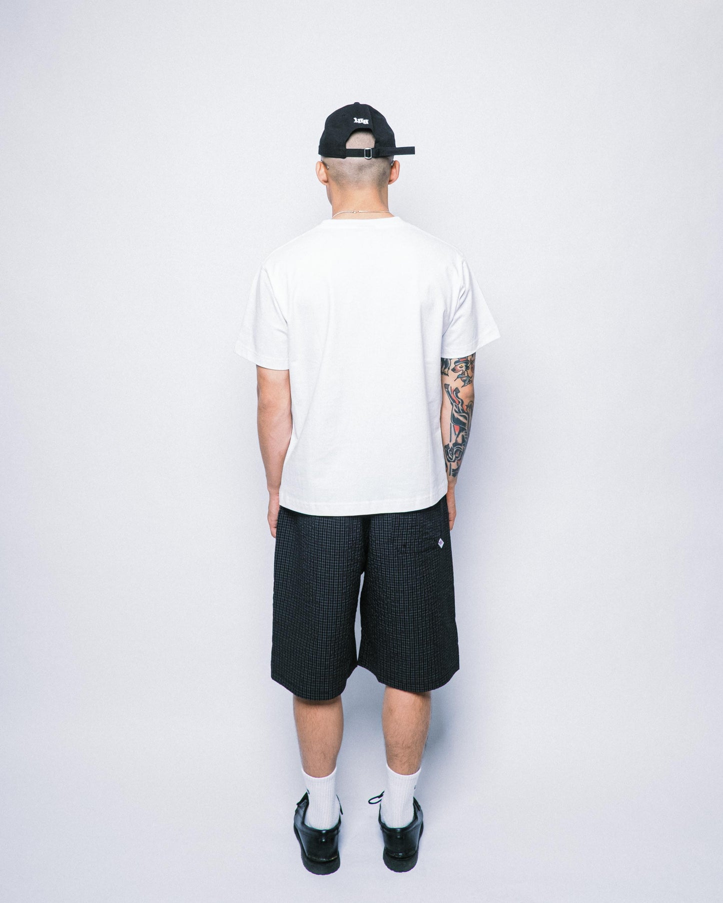 108WAREHOUSE - Cross T-Shirt - White