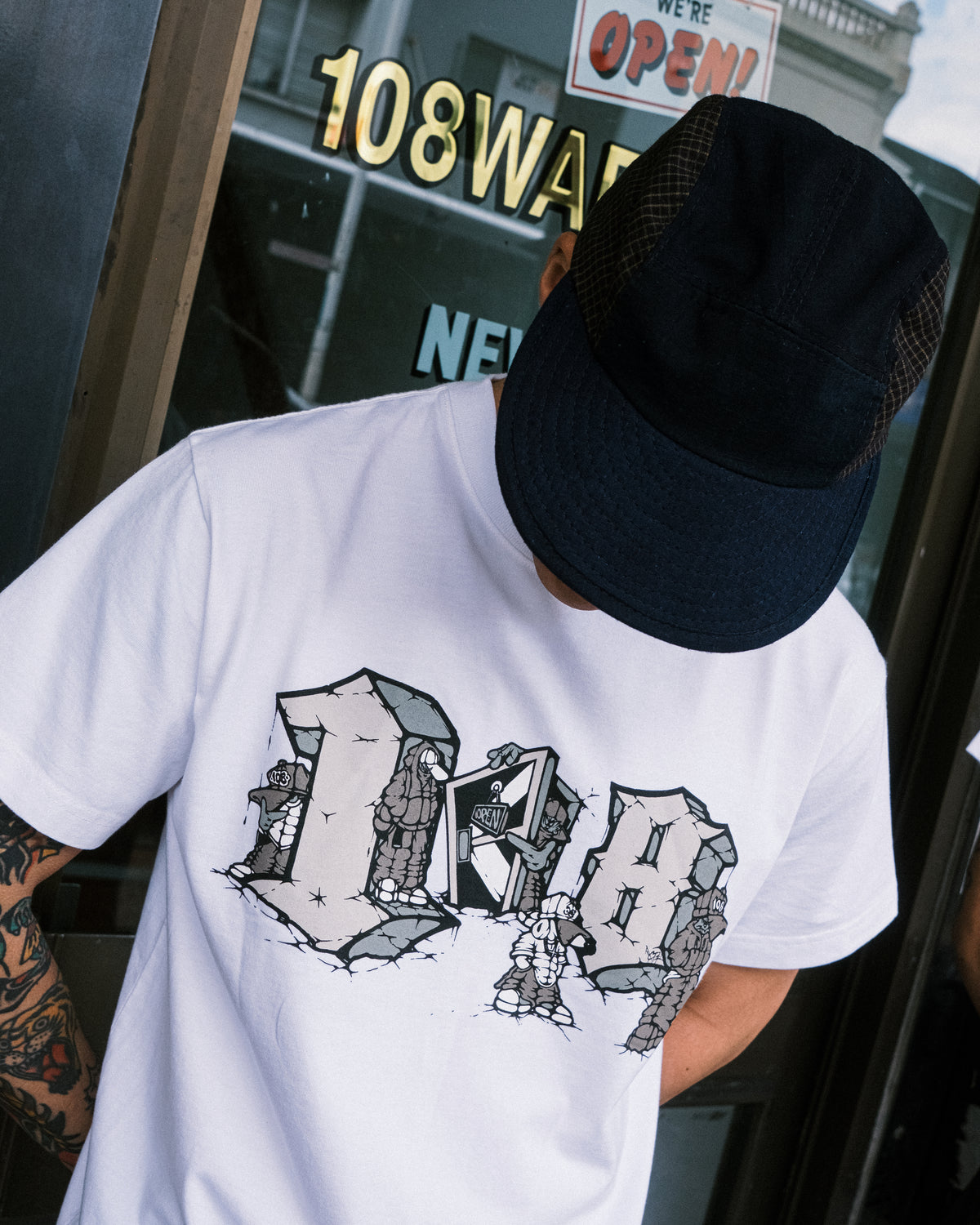 108WAREHOUSE CG Door T-Shirt - White