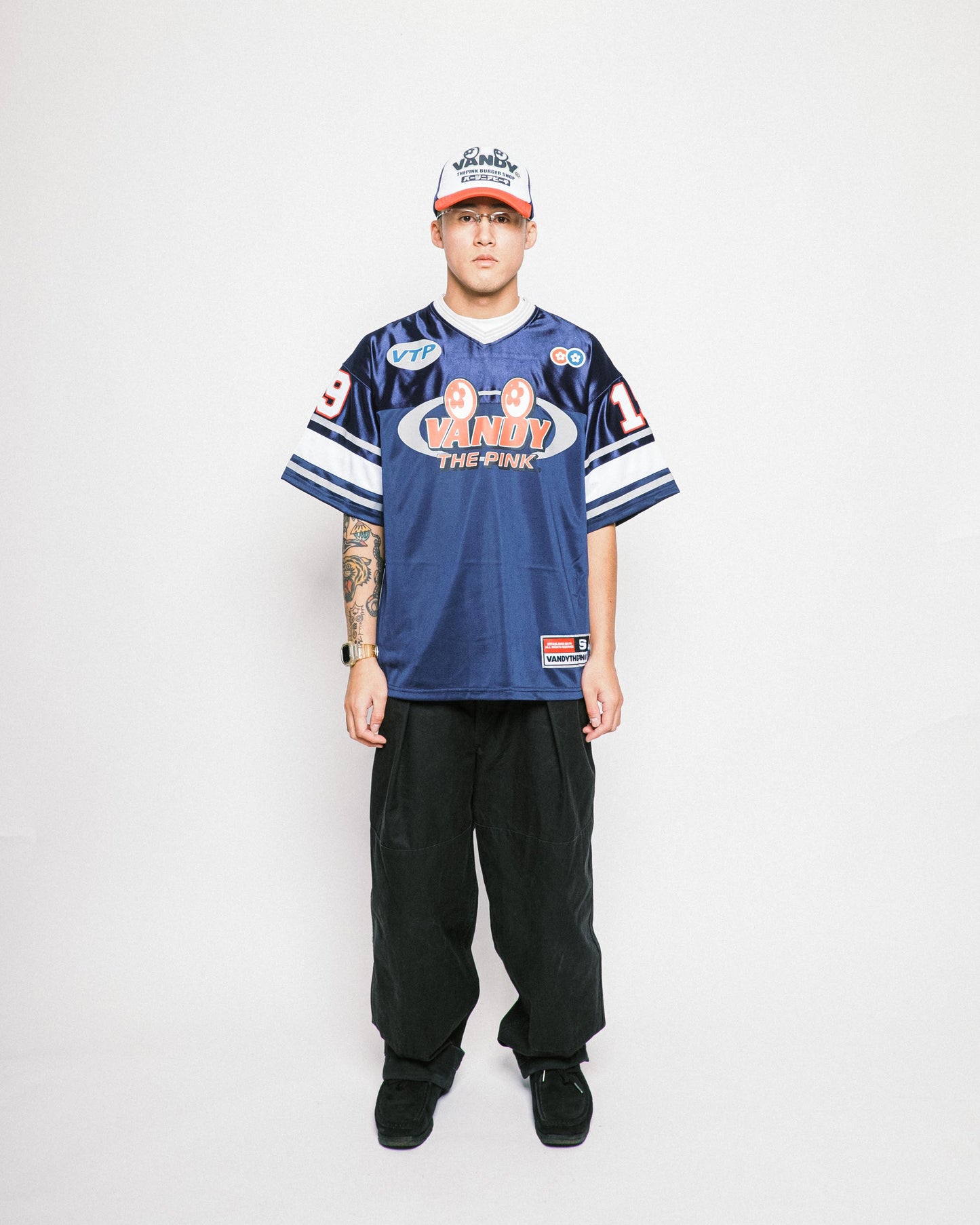 VANDYTHEPINK - Football Jersey - Navy