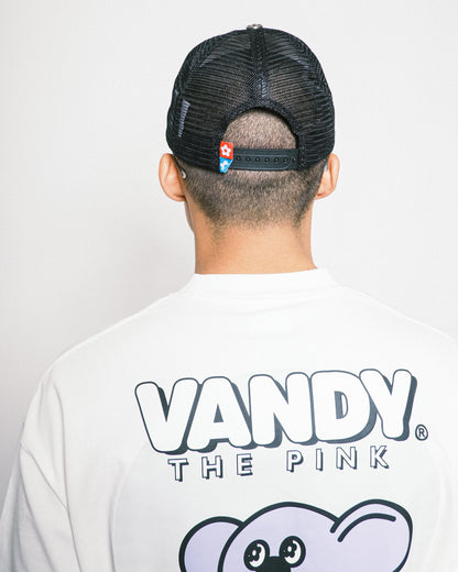VANDYTHEPINK - Eye Logo Trucker Hat - Black