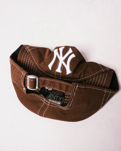 New Era - 9TWENTY NY Yankees Packable Cap - Chocolate Sauce