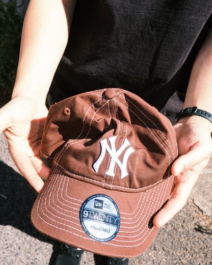 New Era - 9TWENTY NY Yankees Packable Cap - Chocolate Sauce