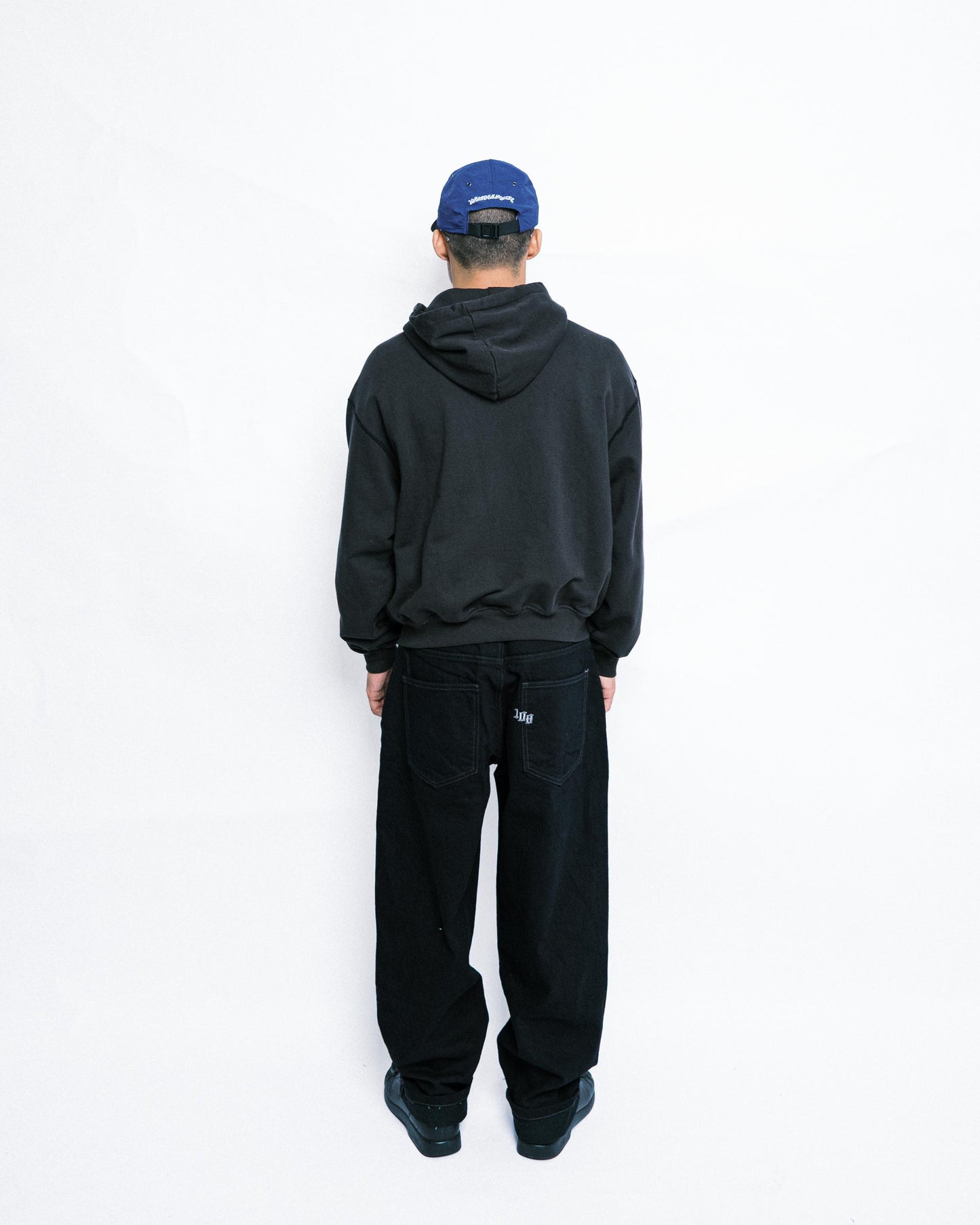 108WAREHOUSE - Cropped Zip Brick Logo Hoodie - Washed Black