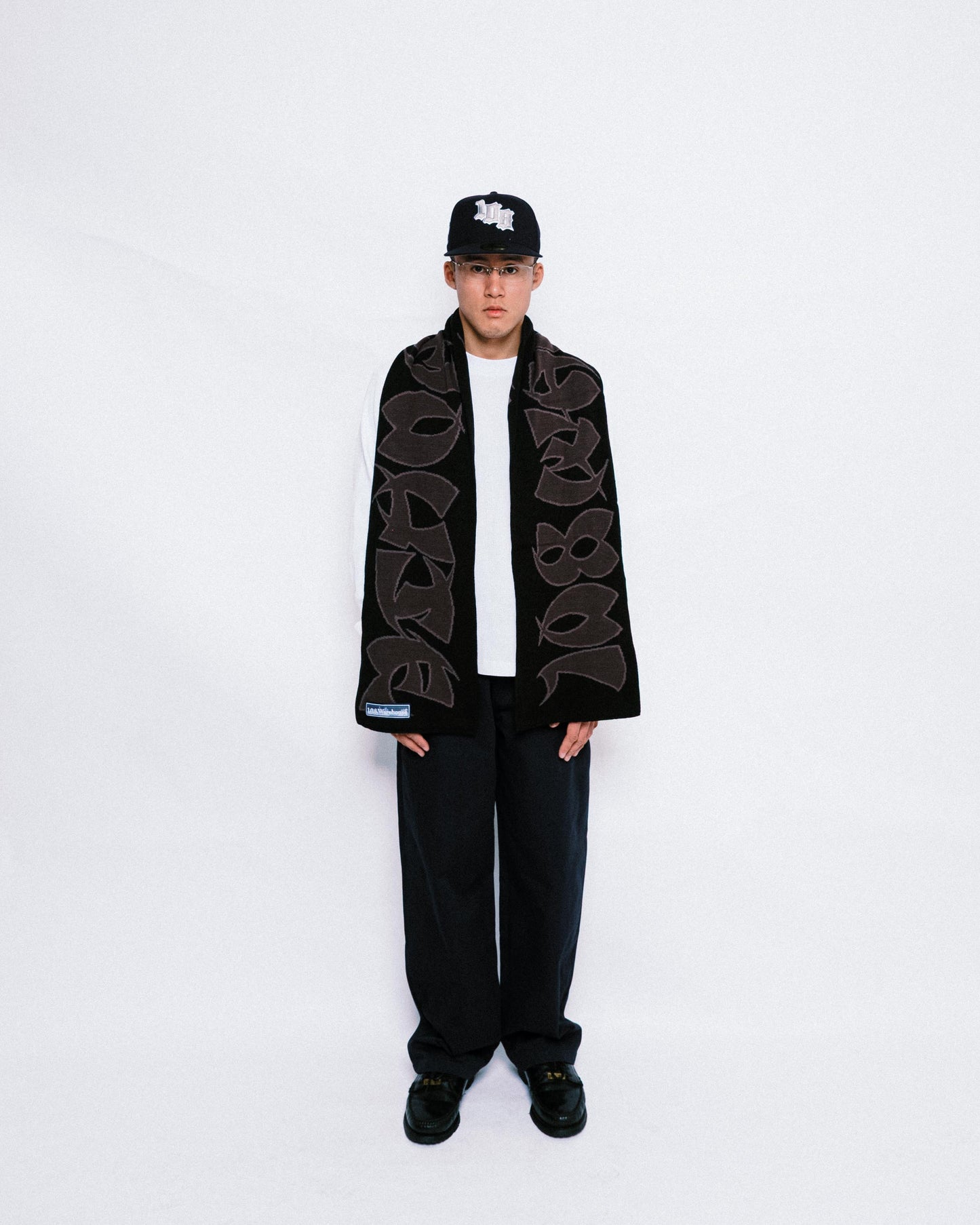 108WAREHOUSE - Scarf “CG Logo” - Black/Grey