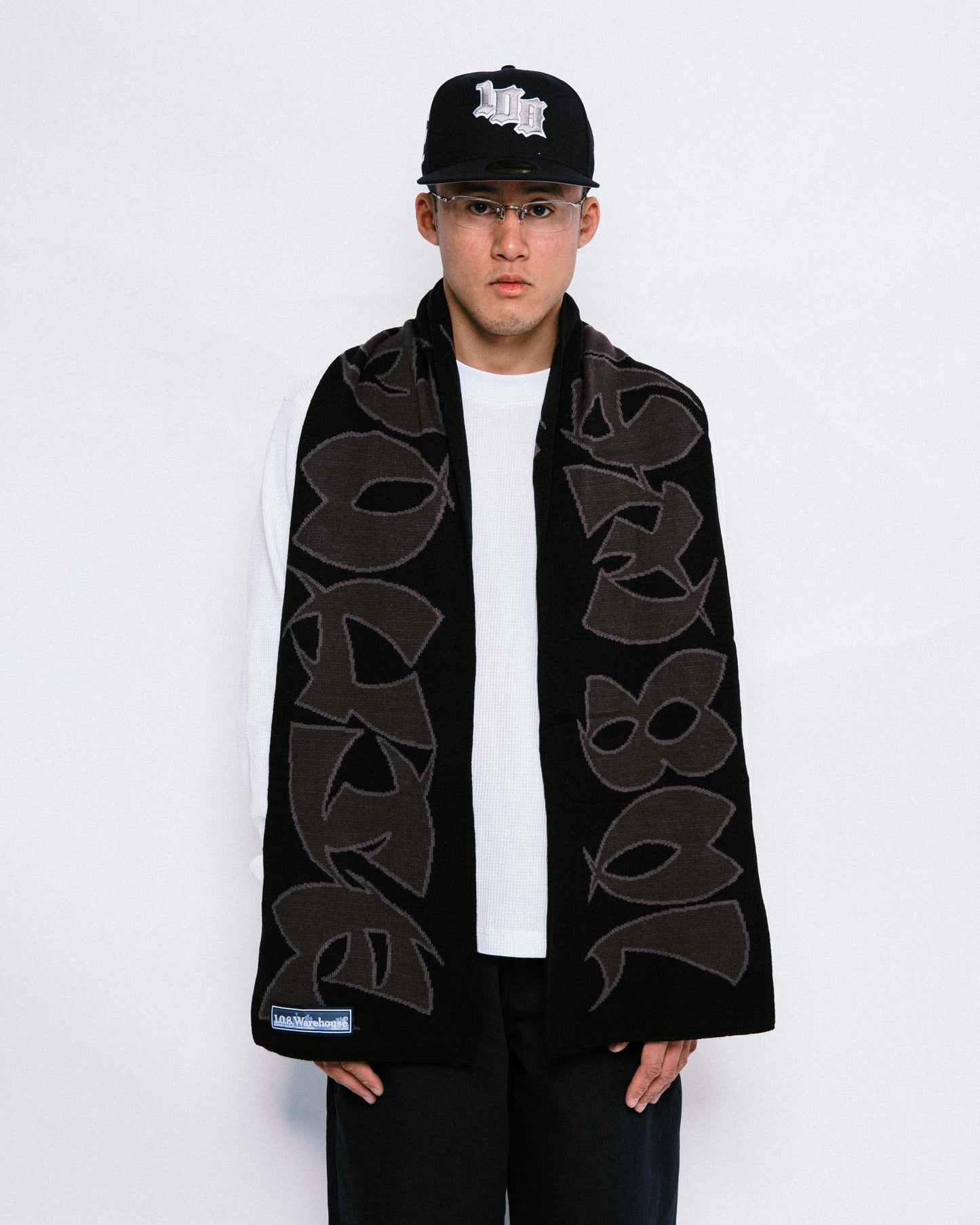 108WAREHOUSE - Scarf “CG Logo” - Black/Grey