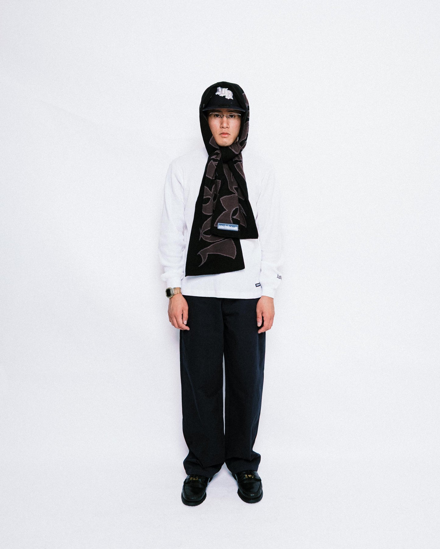 108WAREHOUSE - Scarf “CG Logo” - Black/Grey