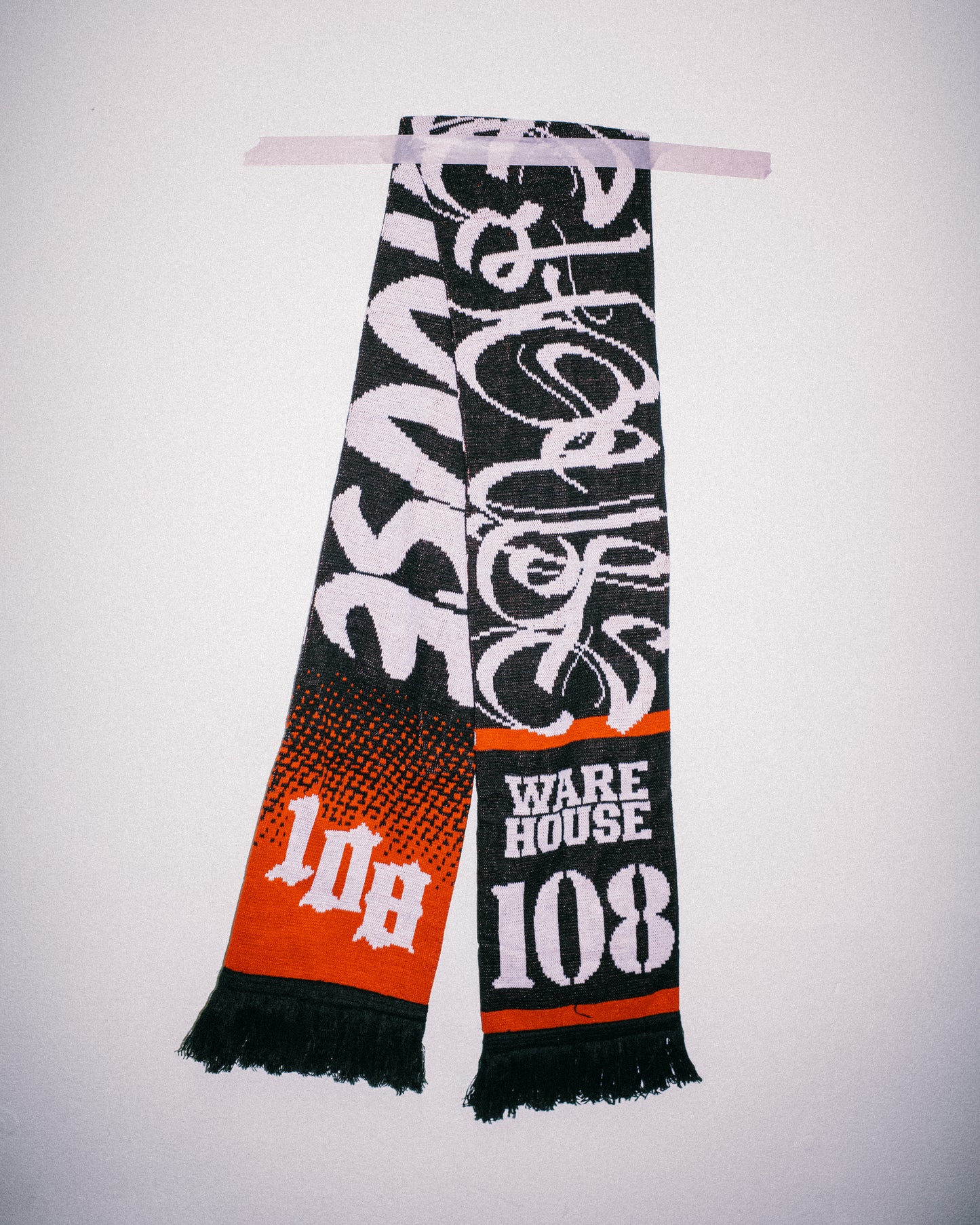 108WAREHOUSE - Logo Scarf - Black/Red