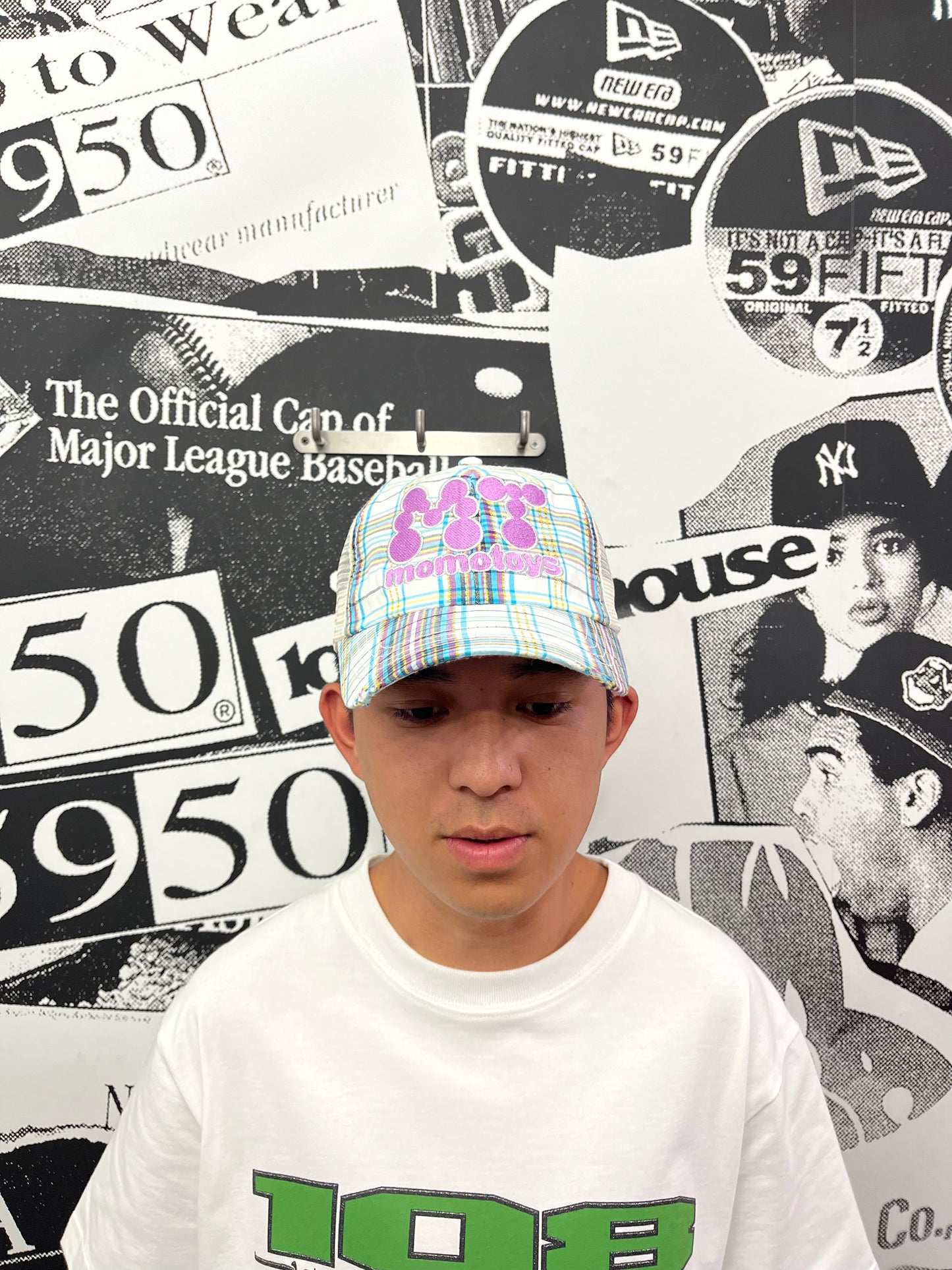 Momotoys - MT Hat - White Plaid