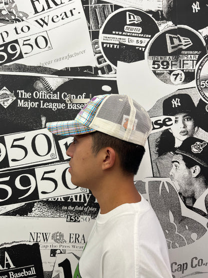 Momotoys - MT Hat - White Plaid