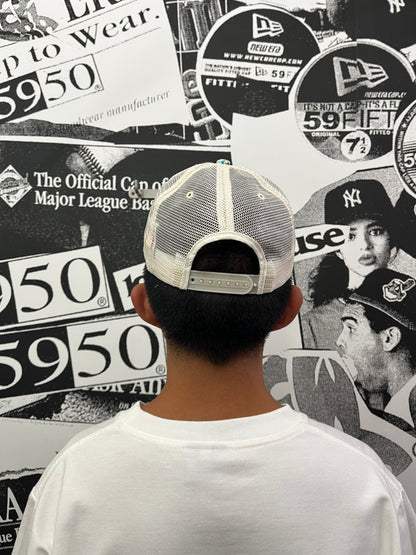 Momotoys - MT Hat - White Plaid