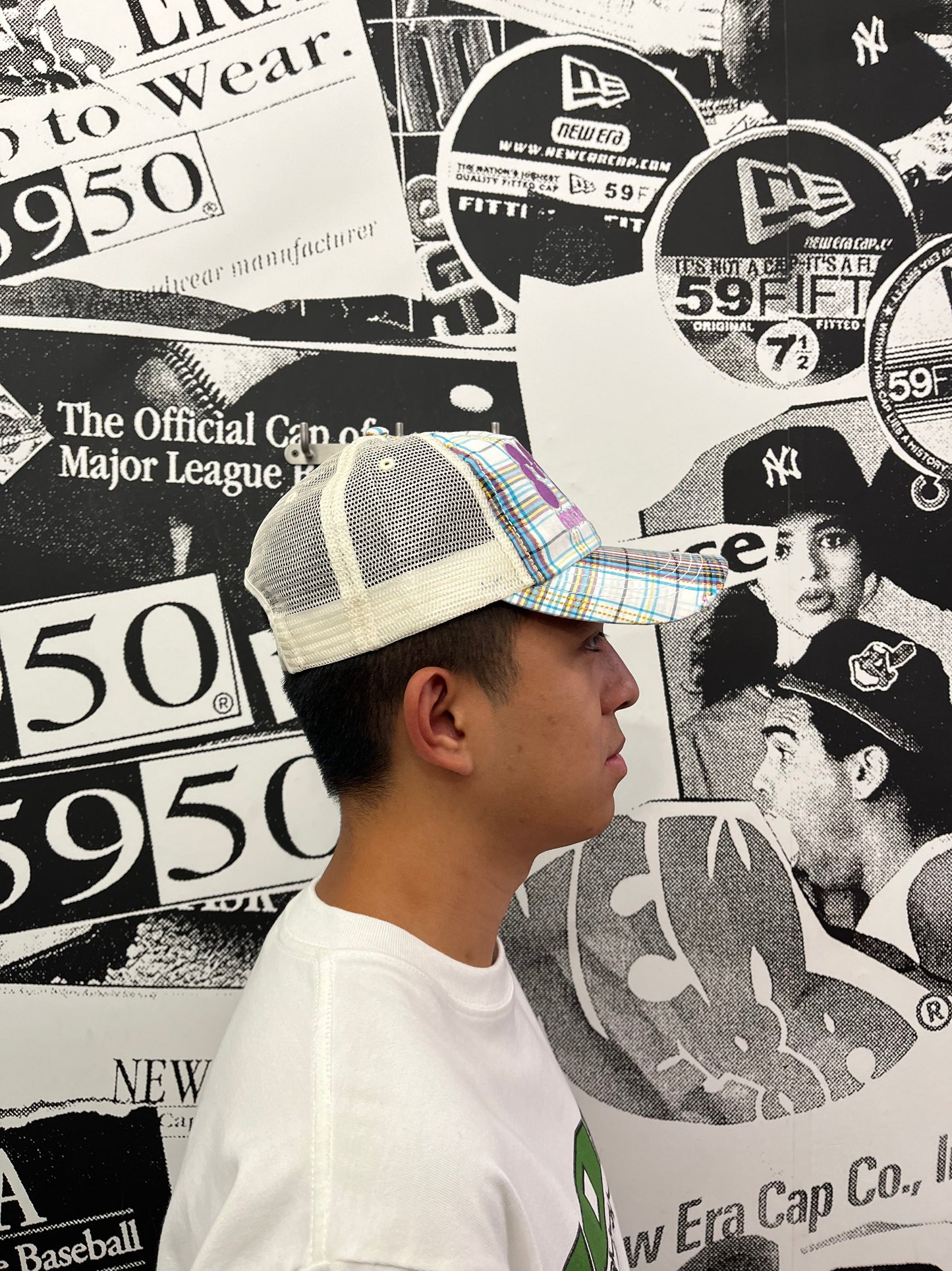 Momotoys - MT Hat - White Plaid