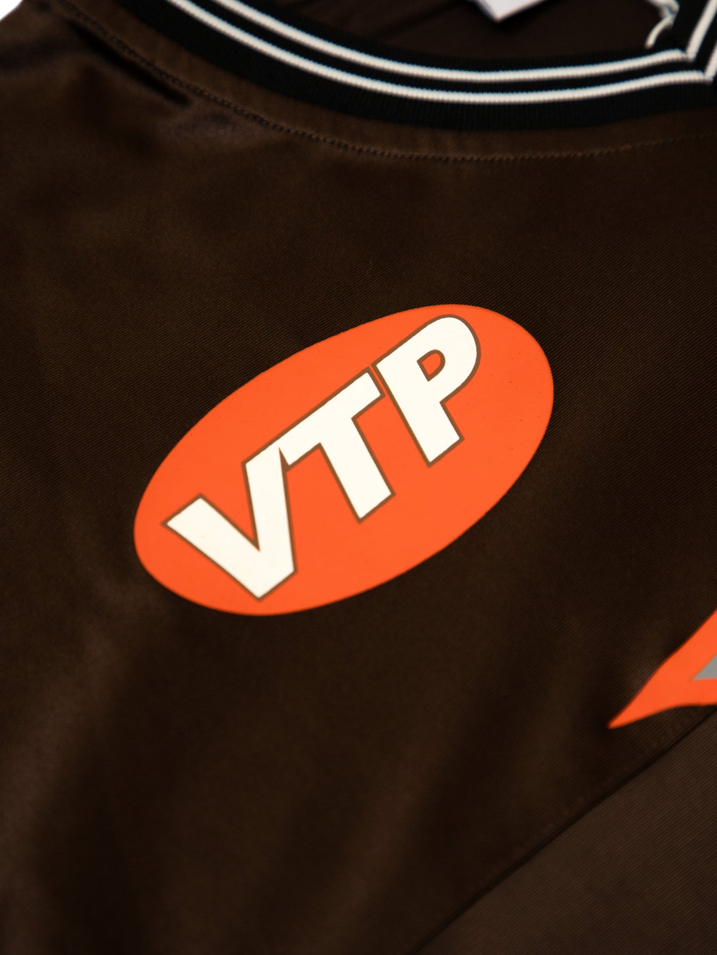VANDYTHEPINK - Football Jersey - Brown