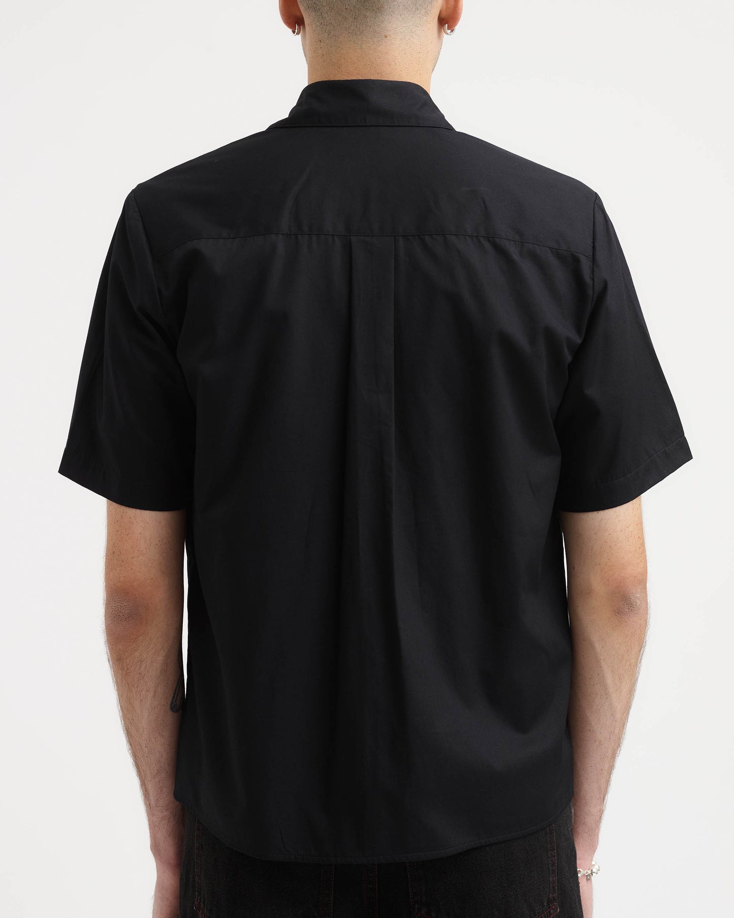 Pseushi - Short Sleeve Shirt - Black