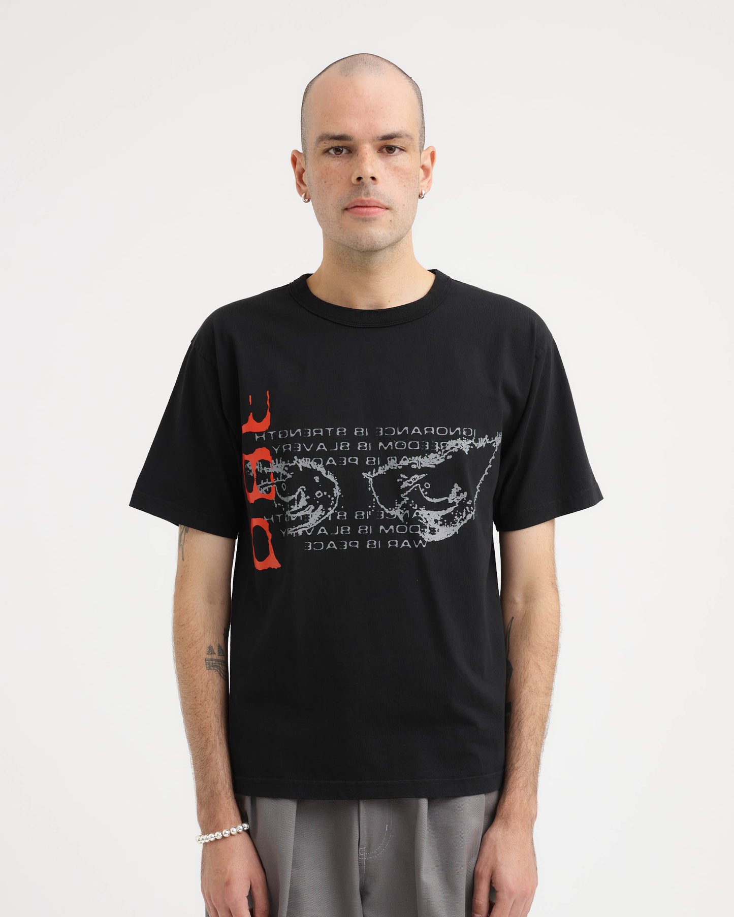 Pseushi - Watcher Tee - Black