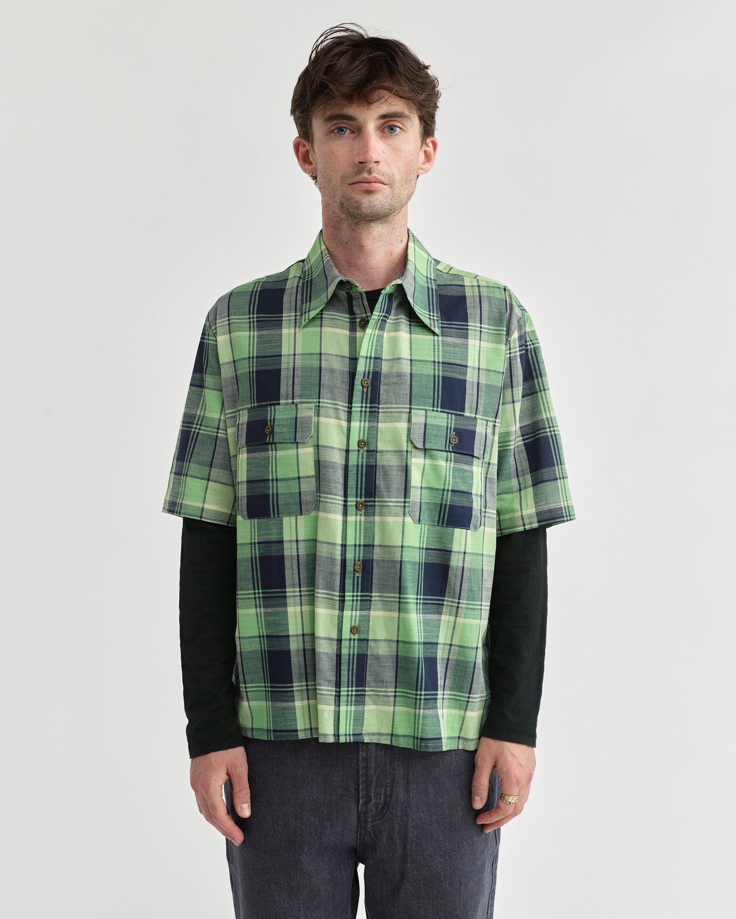 Pseushi - S/S Cottage Shirt - Navy/ Green