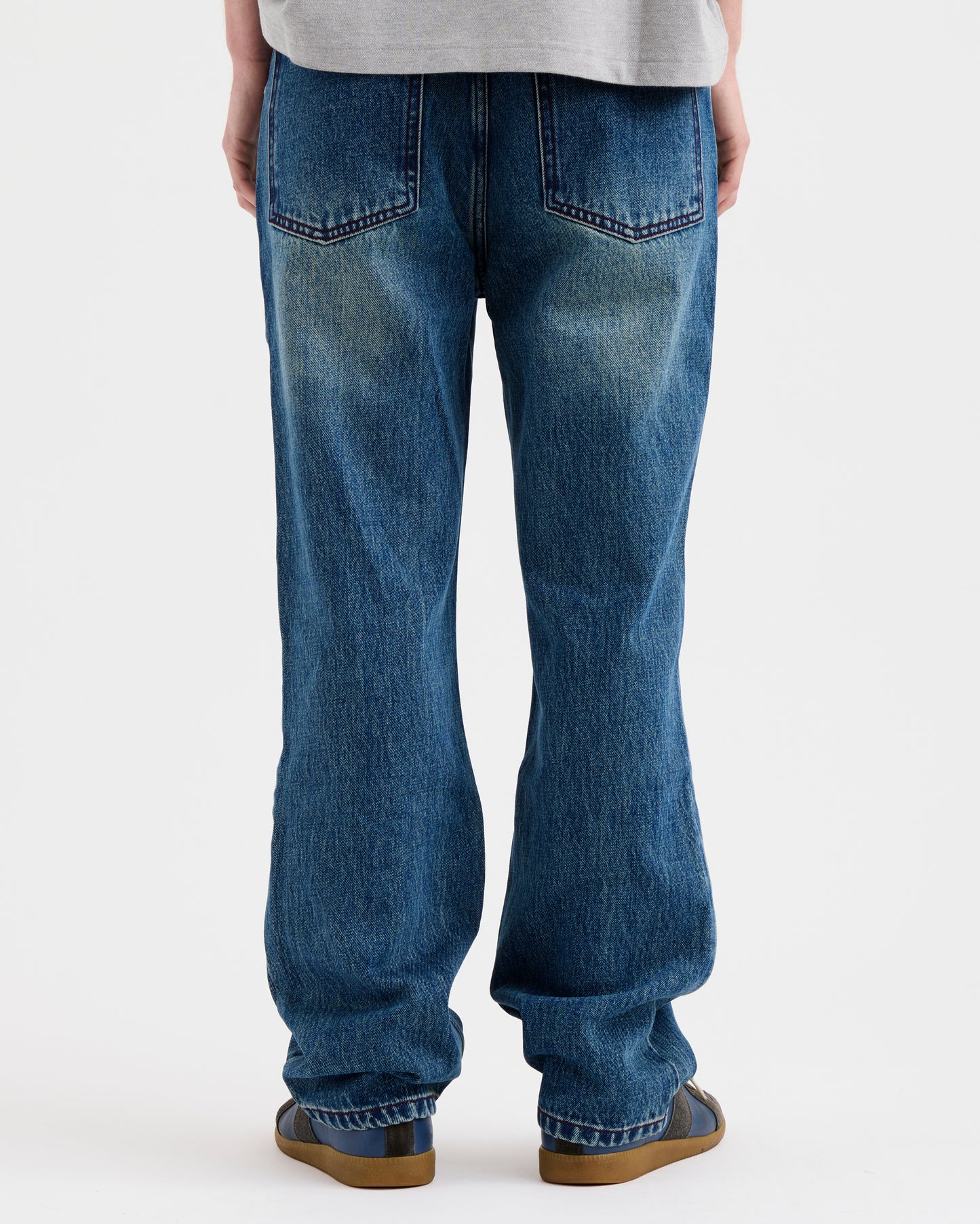 Pseushi - Standard Cut - Vintage Wash Denim