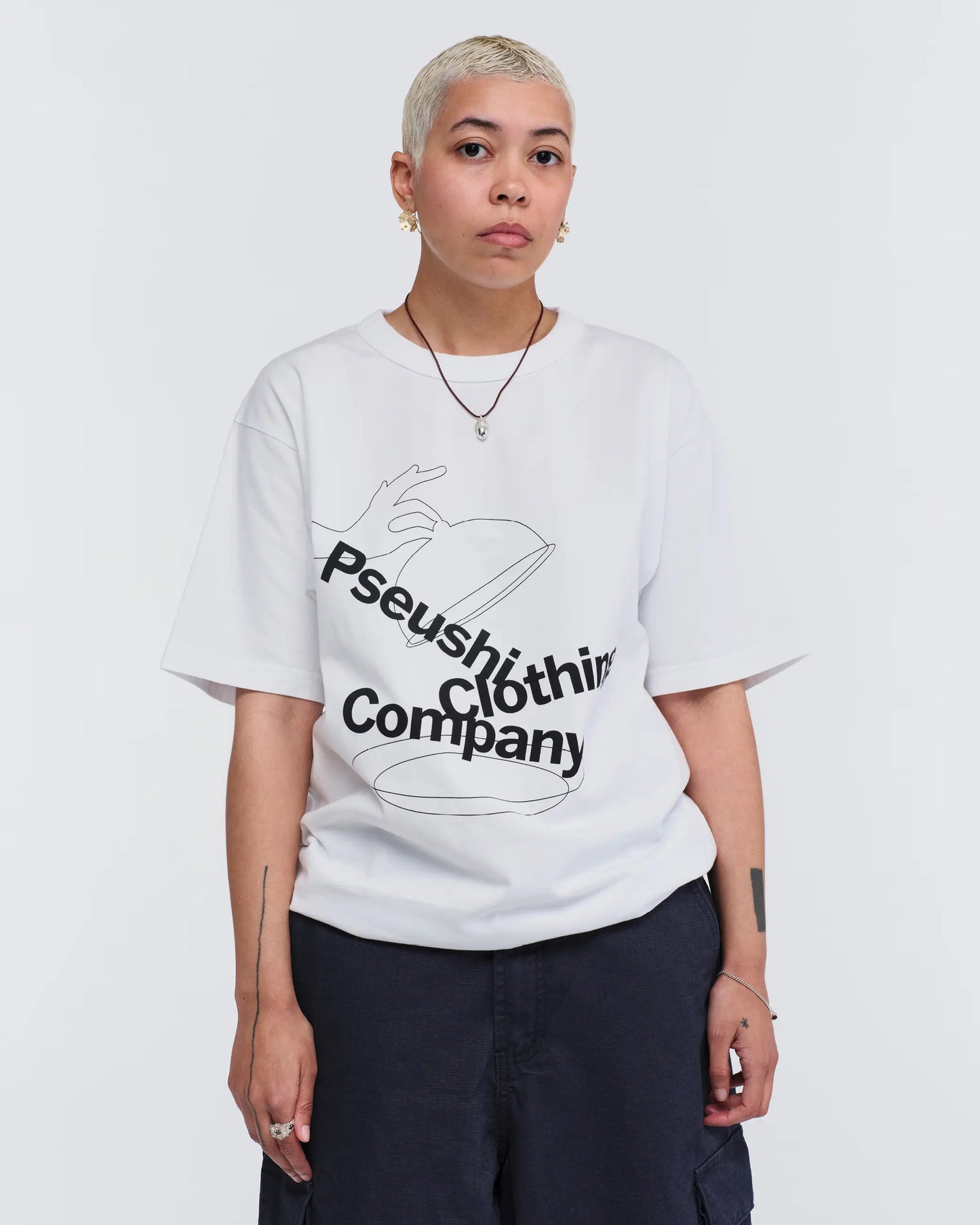 Pseushi - Service Tee
