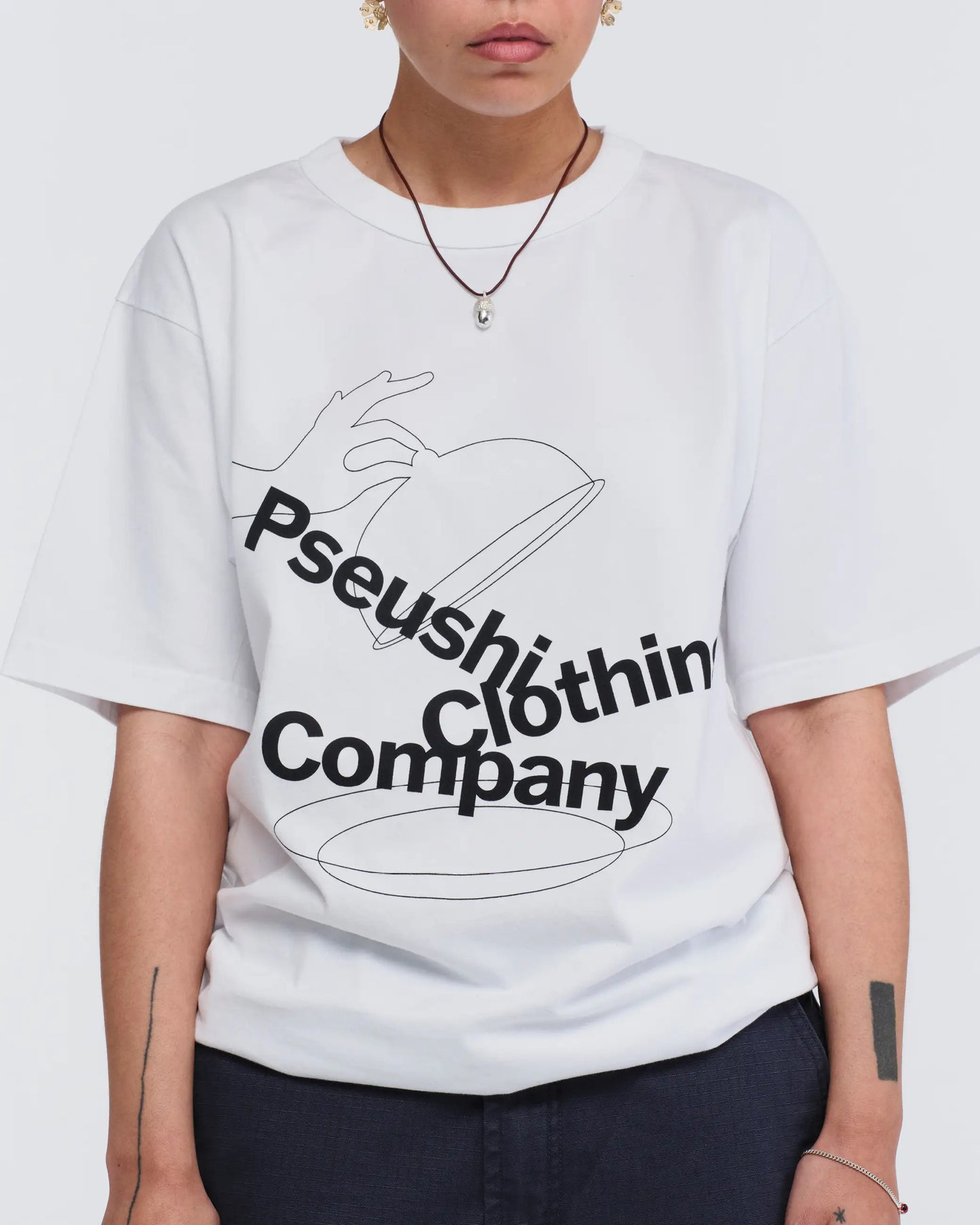 Pseushi - Service Tee
