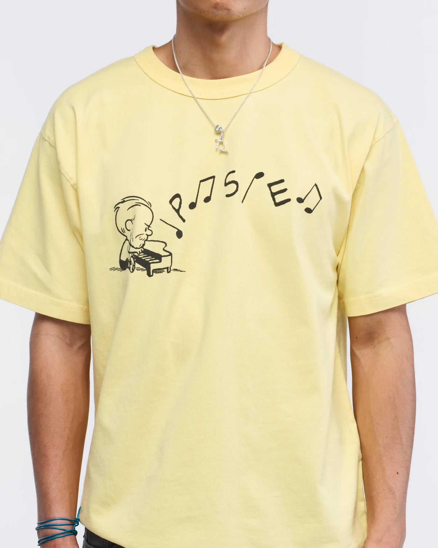 Pseushi - Swan Tee