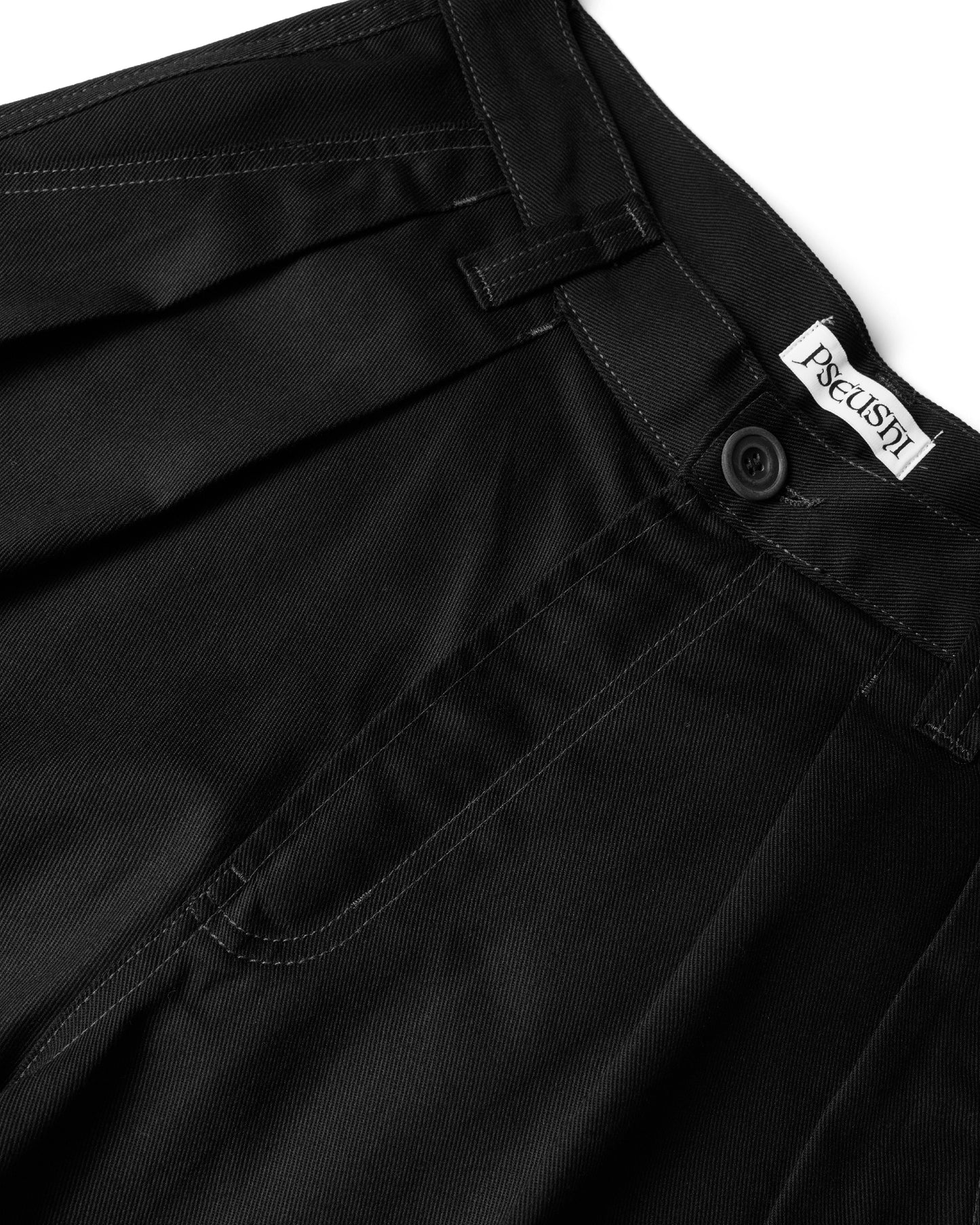 Pseushi - Pleated Oversized Shorts - Black