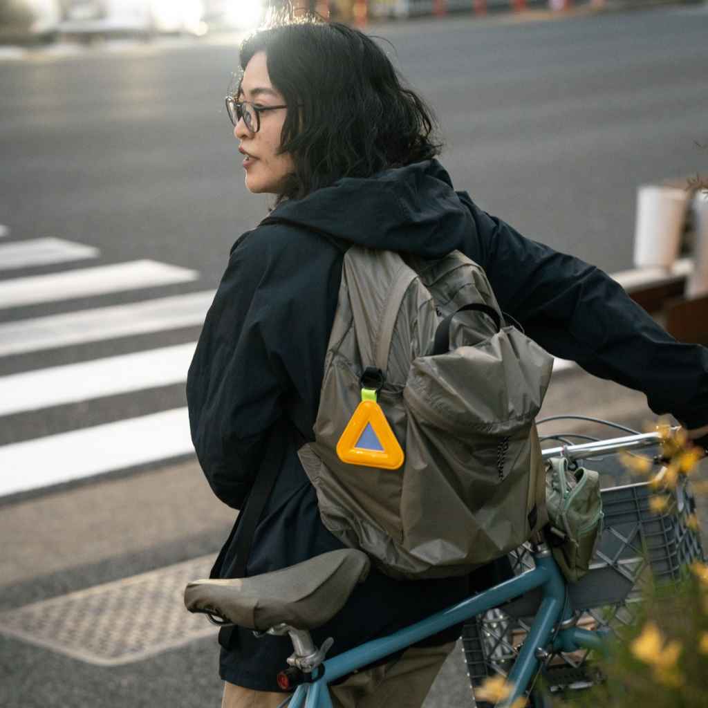 Blue Lug - Triangle Reflector - Assorted